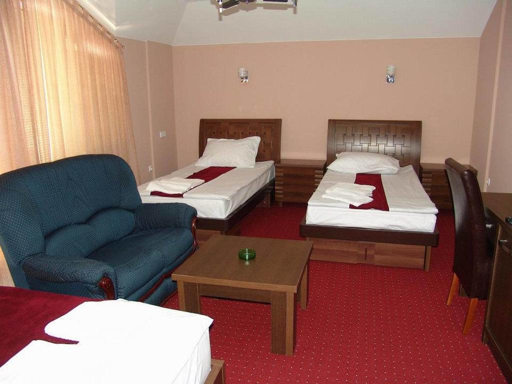 Hotel Roma Pristina Zimmer foto